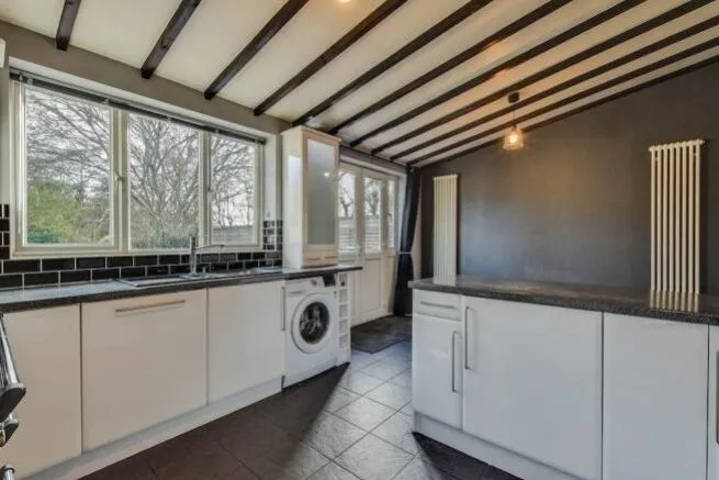 Shrivenham Road, Swindon, SN1, photo 15