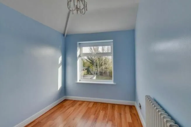 Shrivenham Road, Swindon, SN1, photo 11