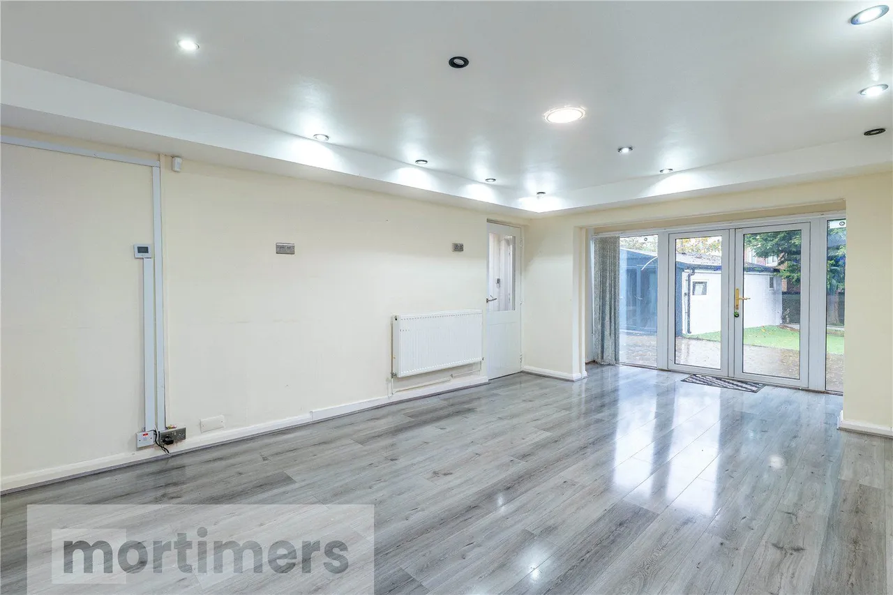 Lammack Road, Blackburn, BB1, photo 7