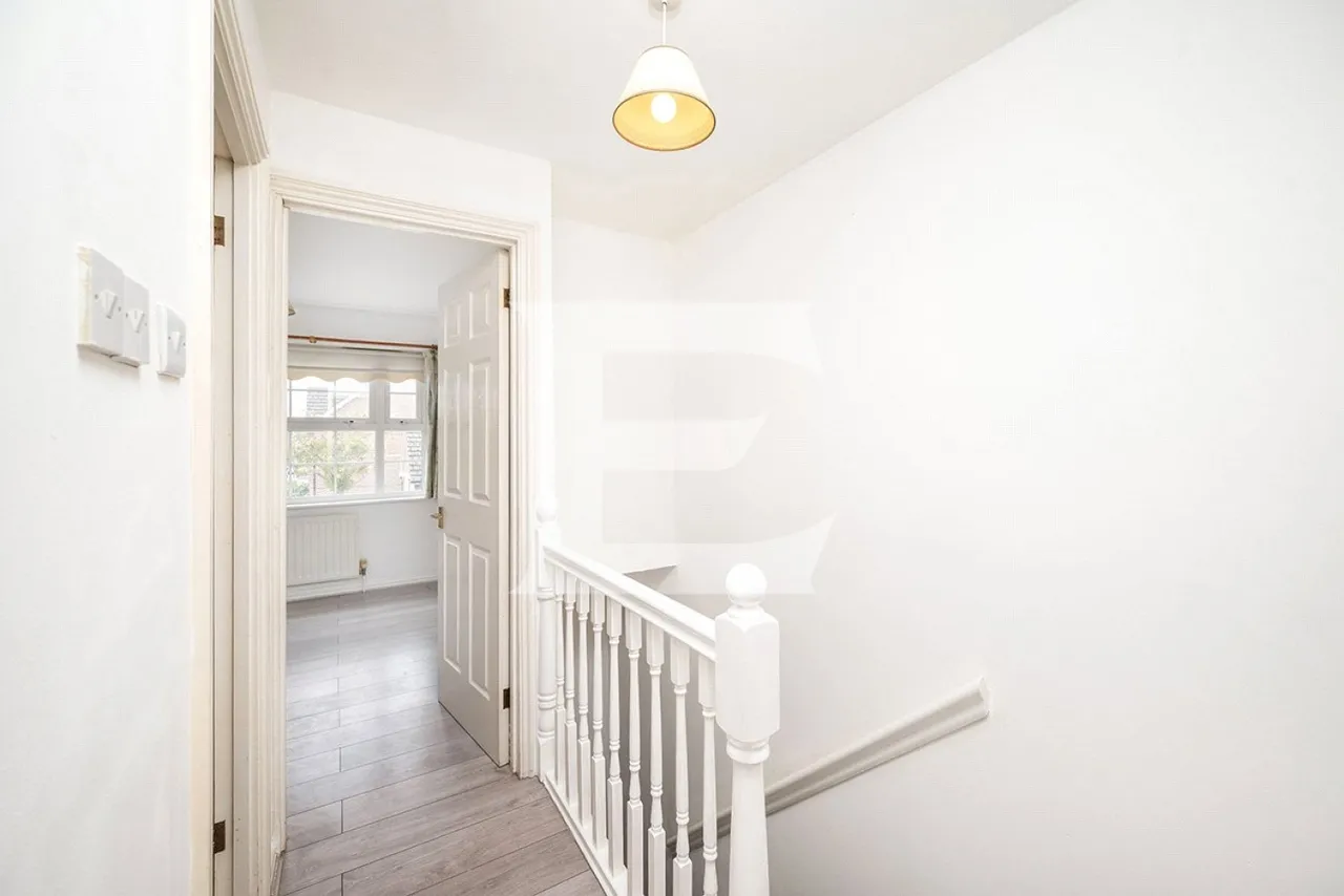 Colenso Drive, Mill Hill, NW7, photo 18
