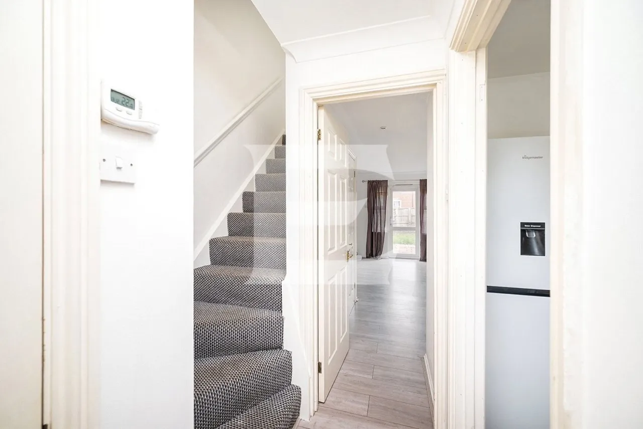Colenso Drive, Mill Hill, NW7, photo 11