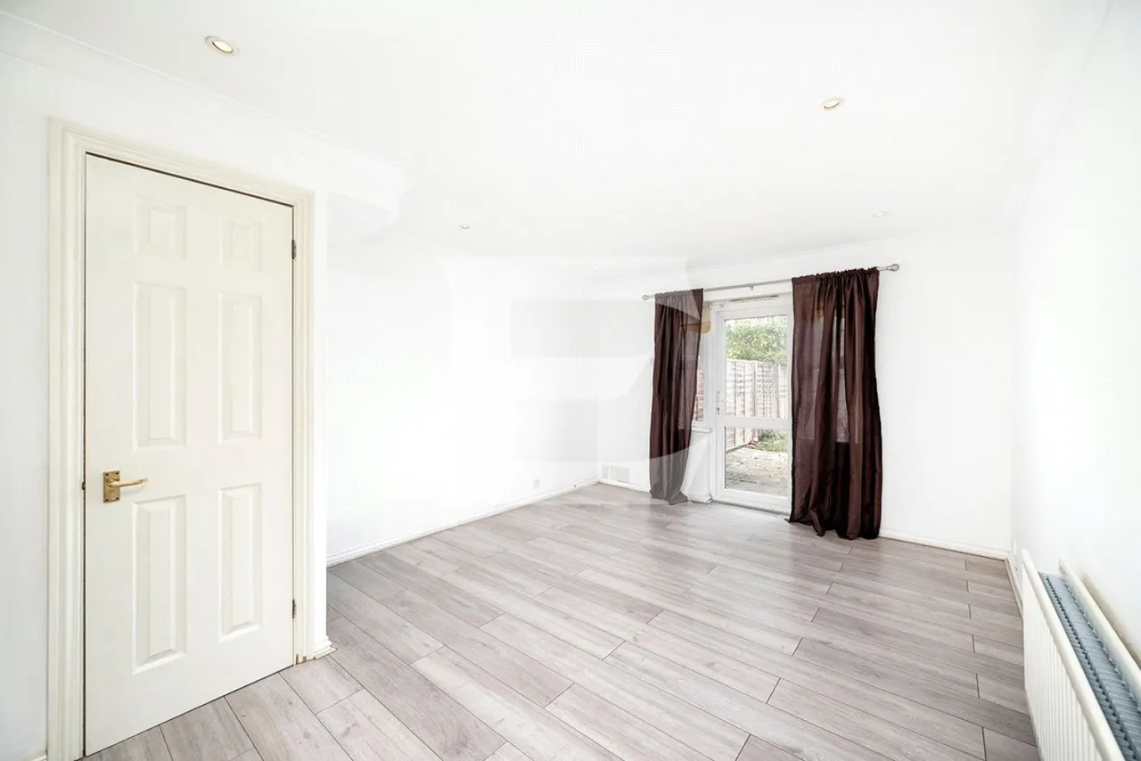 Colenso Drive, Mill Hill, NW7, photo 5