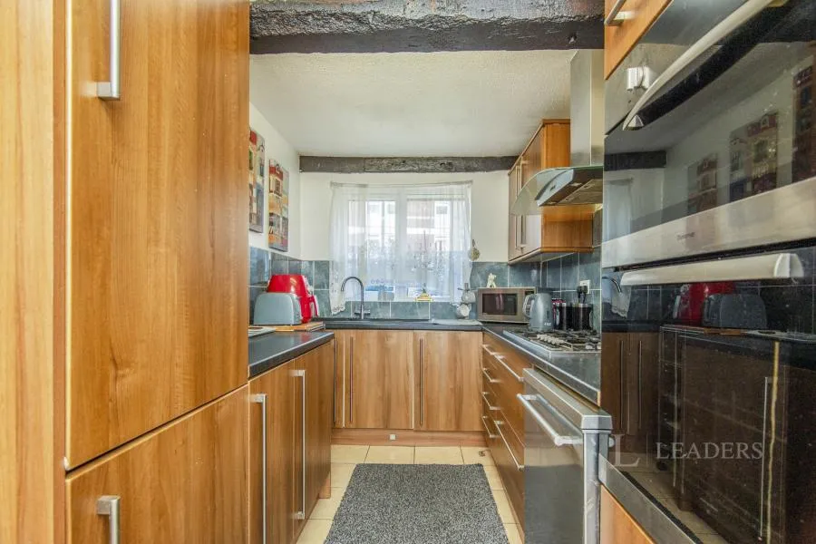 Meadow Road, Droitwich, WR9, photo 5
