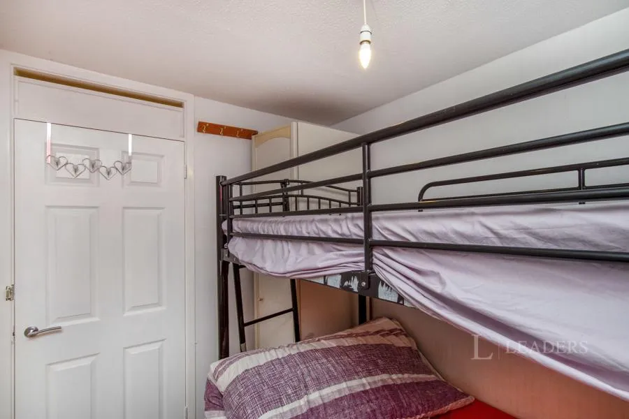 Meadow Road, Droitwich, WR9, photo 8