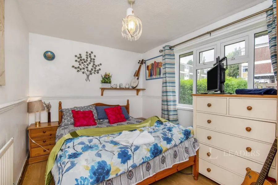 Meadow Road, Droitwich, WR9, photo 6