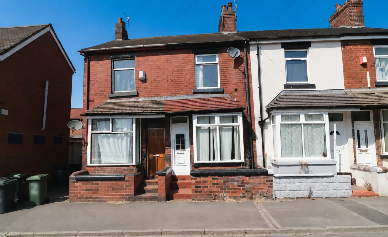 3 bed property for sale, Buxton Street, Stoke-On-Trent, ST1