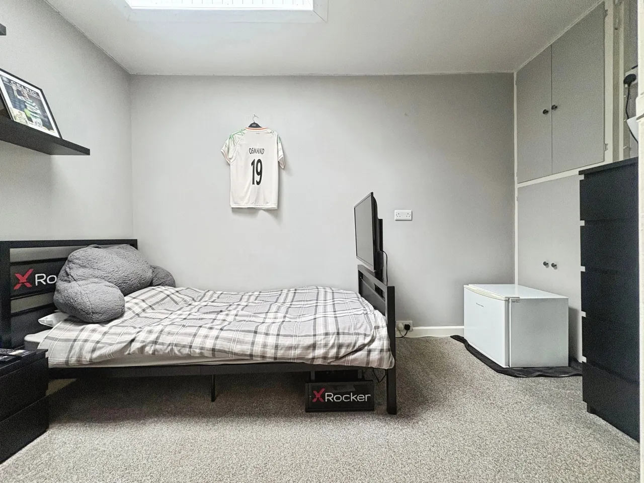 Woodside Road, Farnham, Surrey, GU9 9DT, photo 9