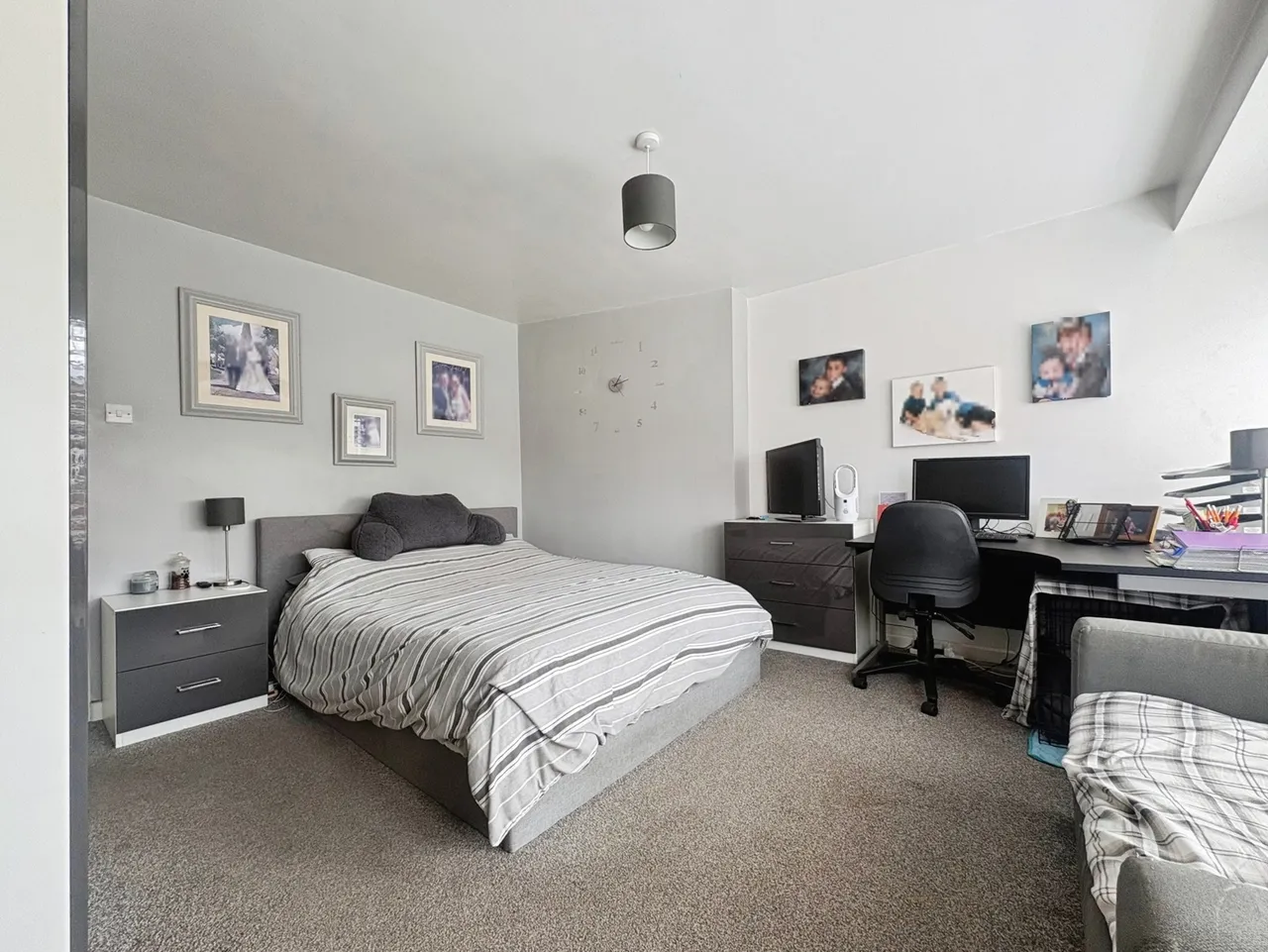 Woodside Road, Farnham, Surrey, GU9 9DT, photo 14