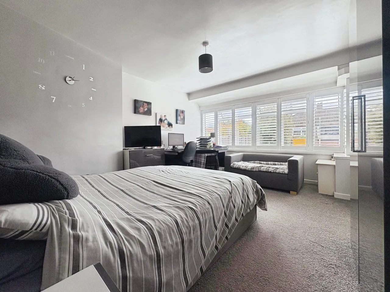 Woodside Road, Farnham, Surrey, GU9 9DT, photo 5