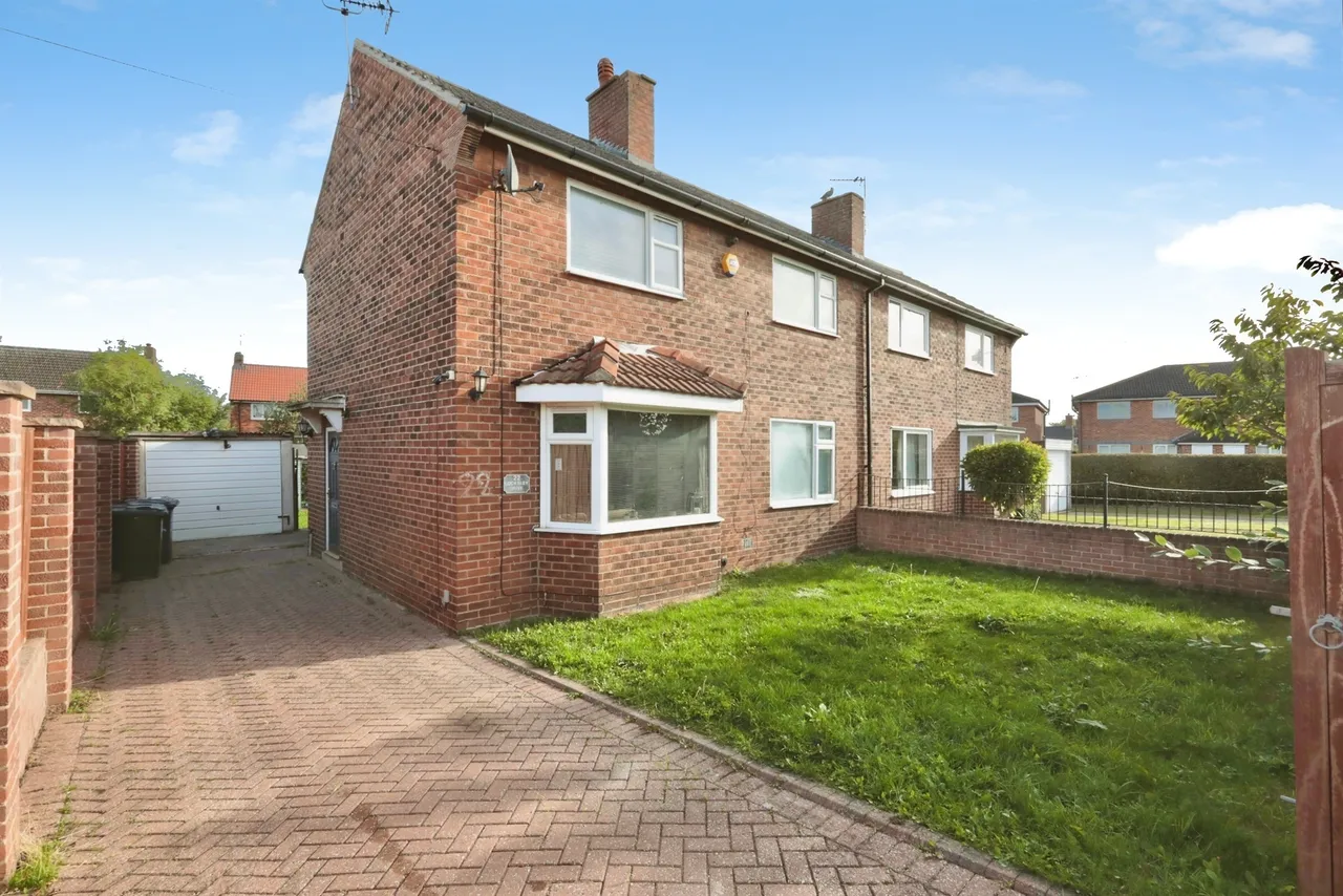 3 bed house for sale, Locksley Drive, Thurcroft, S66