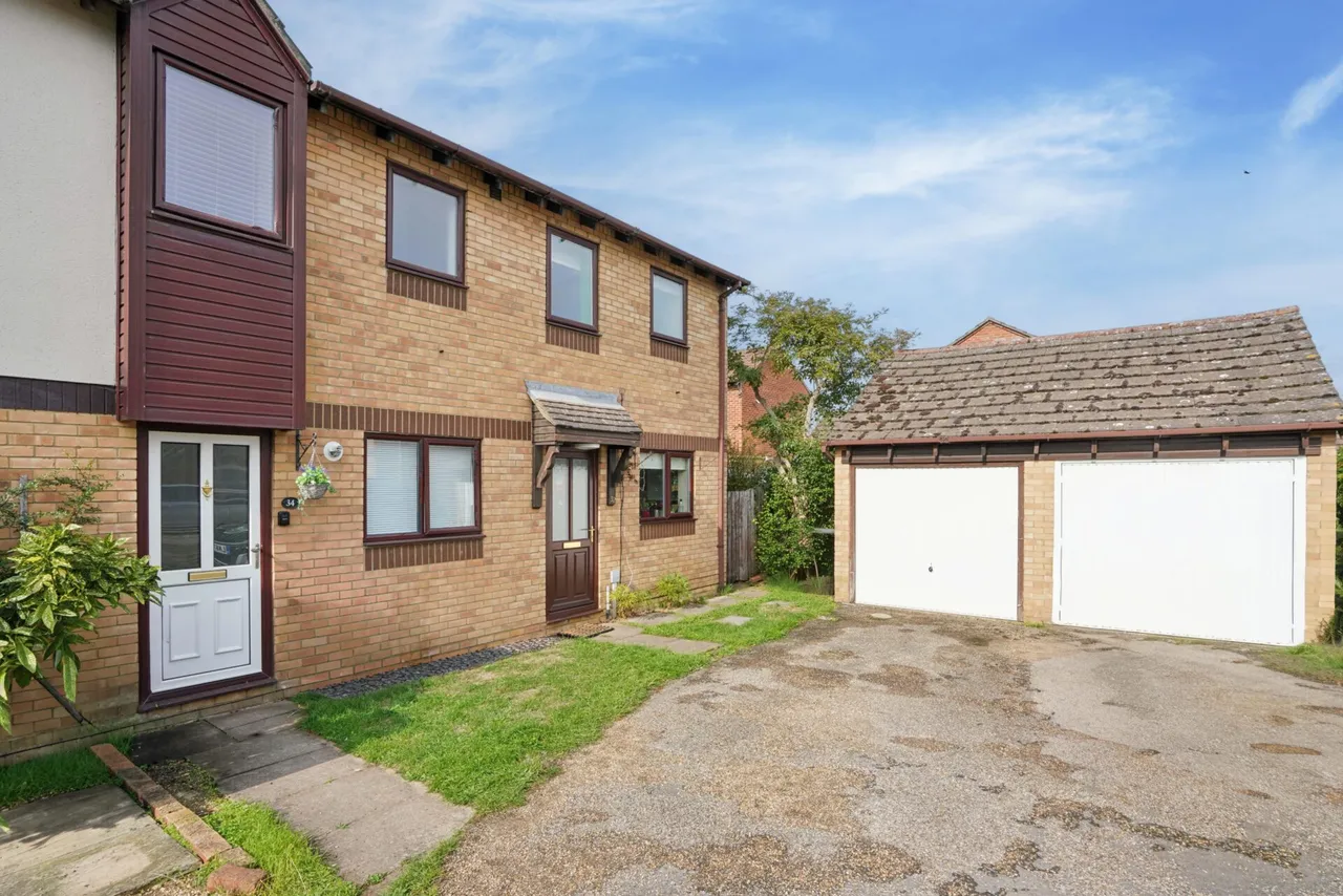 2 bed house for sale, Spindleside, Bicester, OX26
