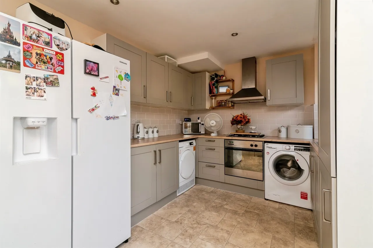 Third Avenue, Gedling, NG4, photo 6
