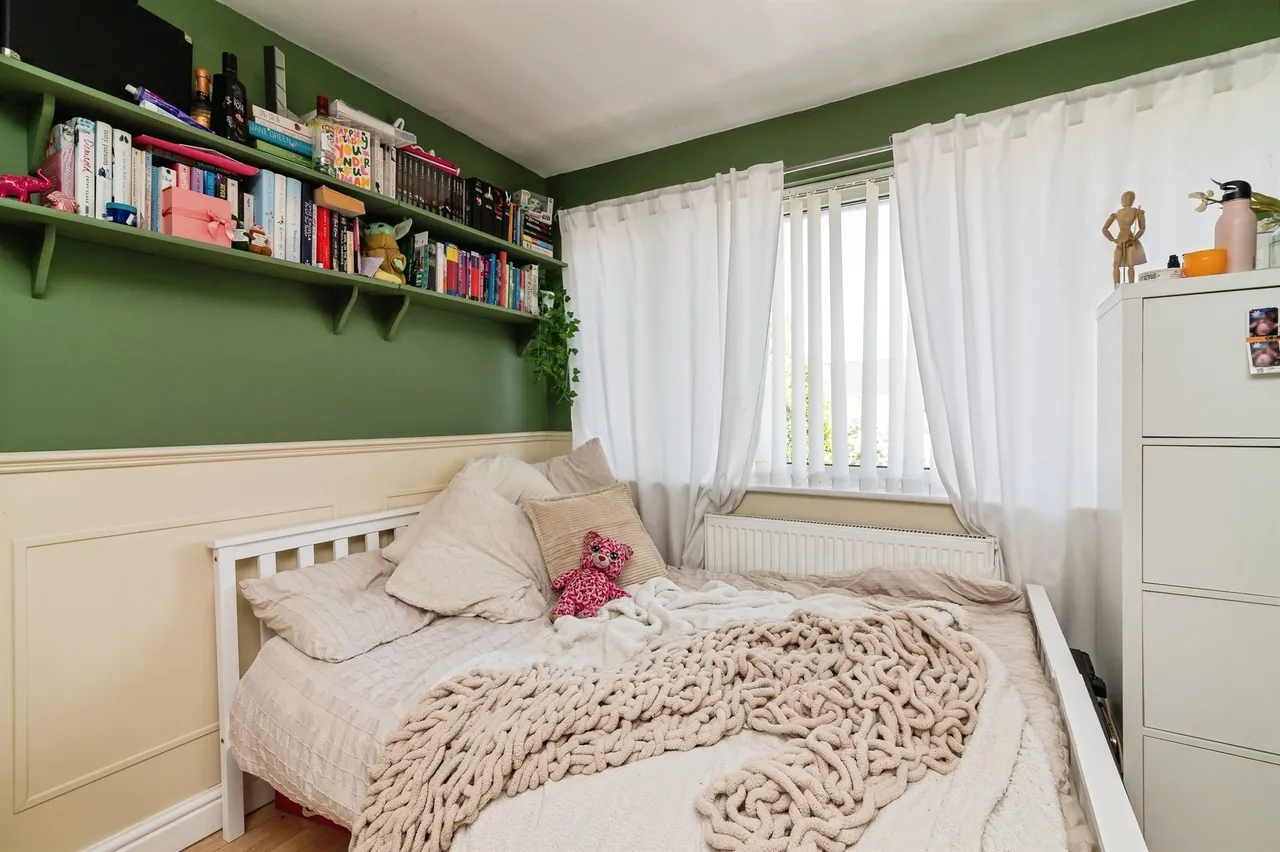 Third Avenue, Gedling, NG4, photo 13