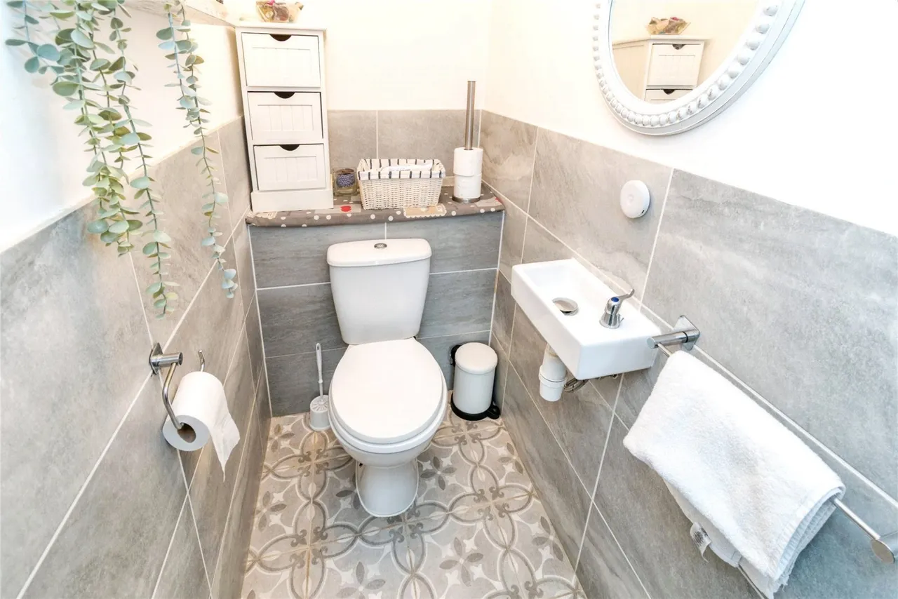 Bassett Avenue, Southampton, SO16, photo 11