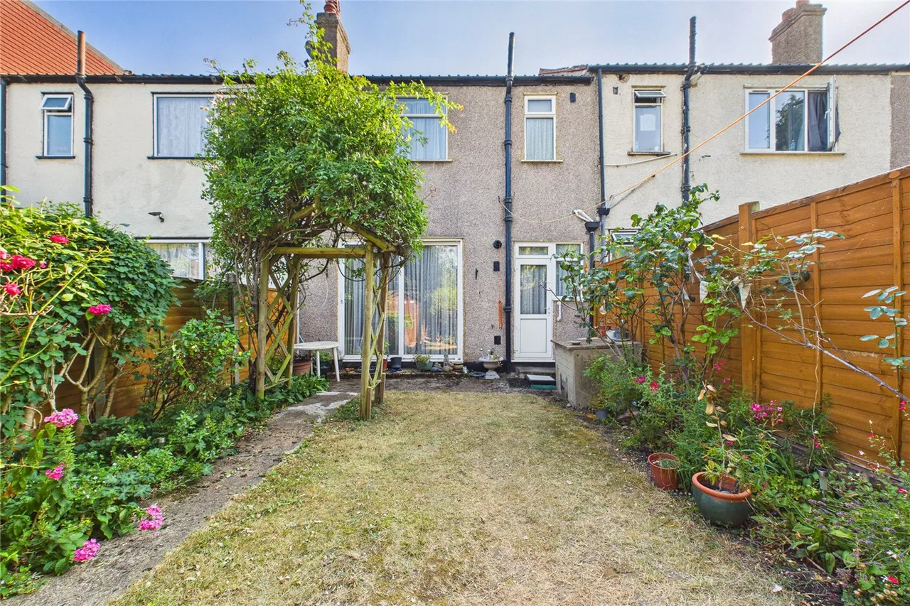 Meadfoot Road, London, SW16, photo 5