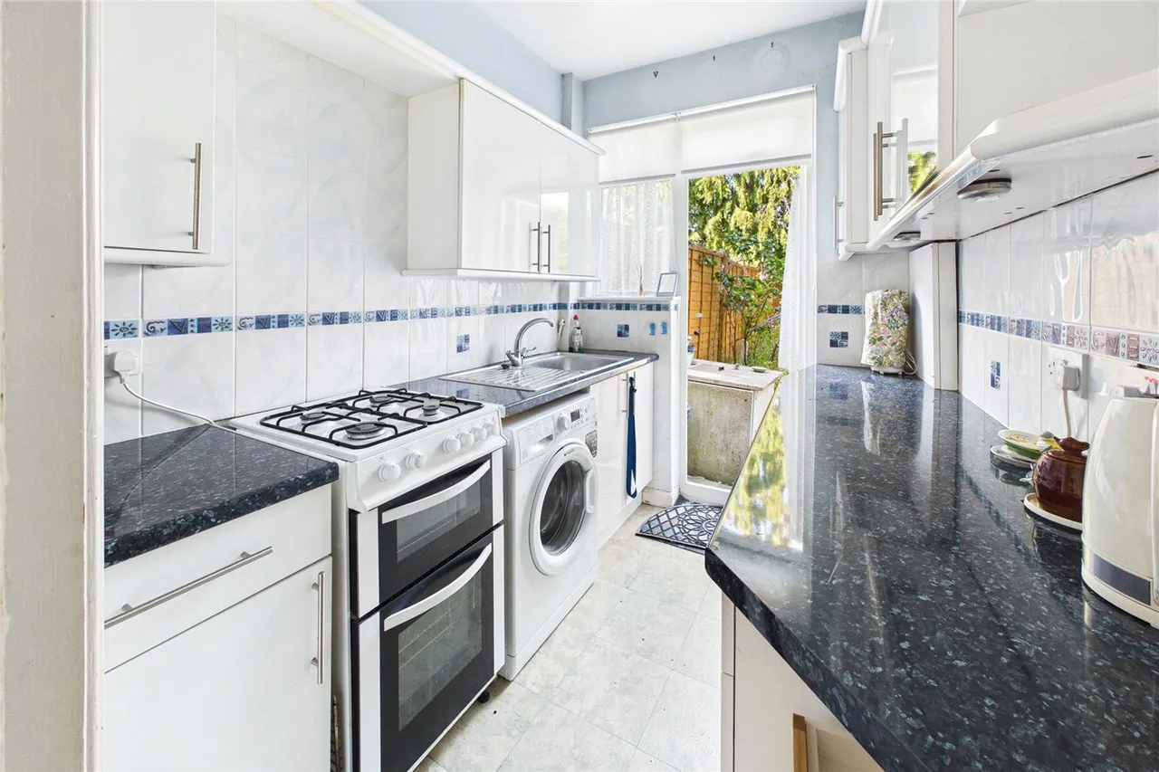 Meadfoot Road, London, SW16, photo 3