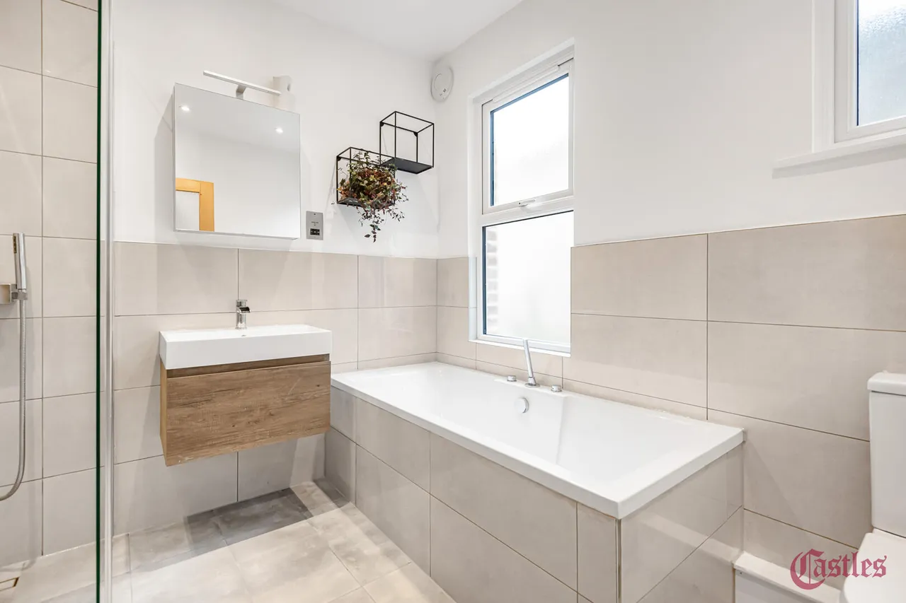 Pemberton Road, N4, photo 7
