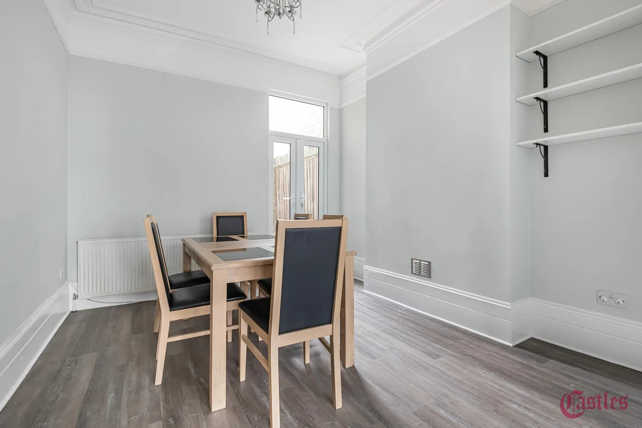 Pemberton Road, N4, photo 24