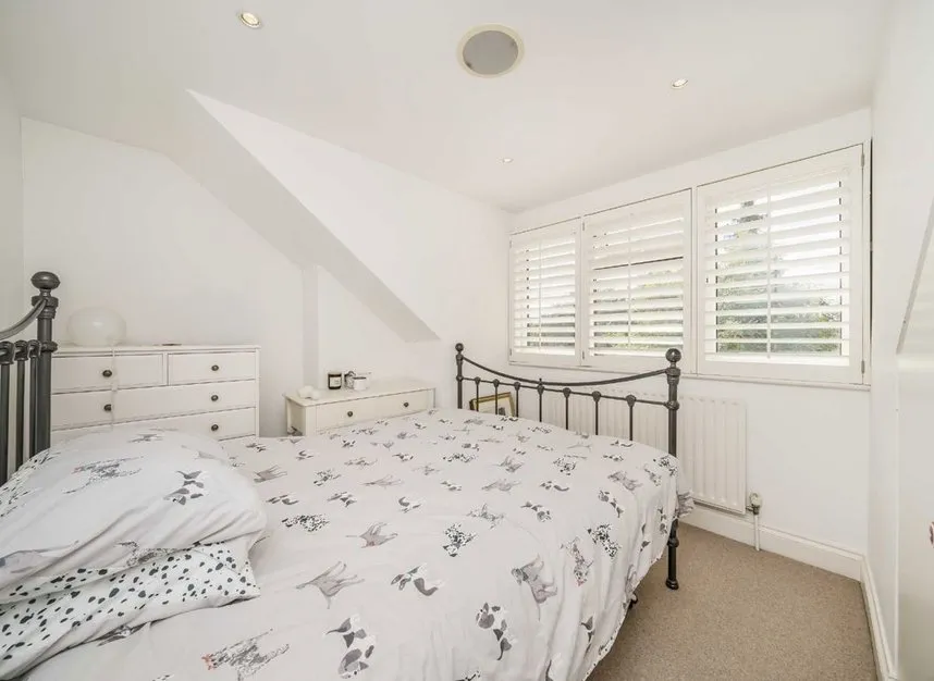 St. James's Avenue, Hampton Hill, TW12, photo 7