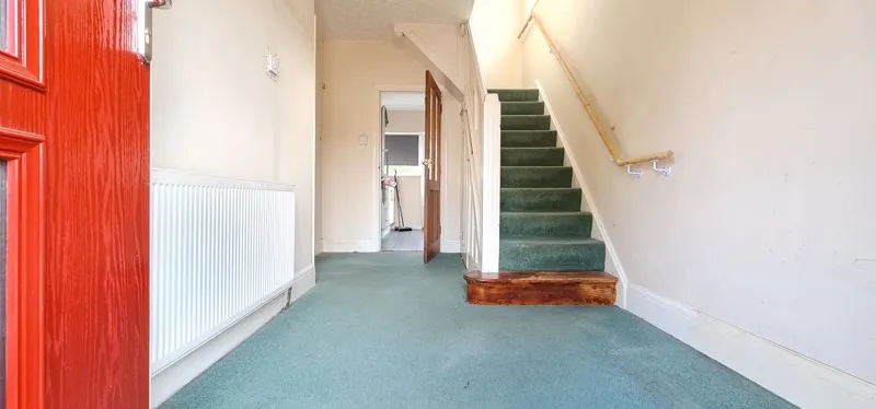 Bridgwater Drive, Westcliff-On-Sea, Essex, SS0 0DH, photo 6