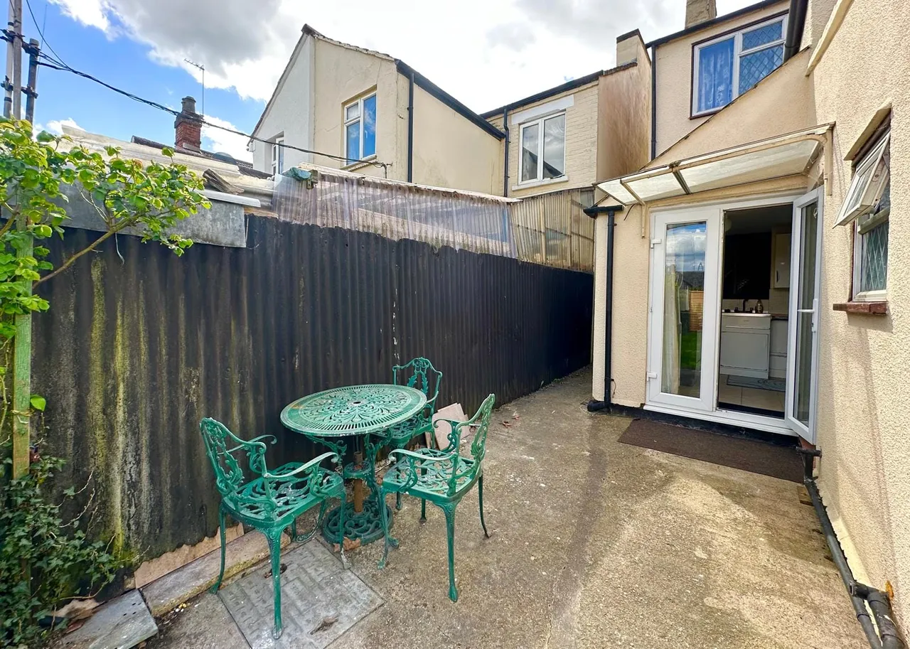 Albert Street, Bletchley, Milton Keynes, Milton Keynes, MK2 2UG, photo 9