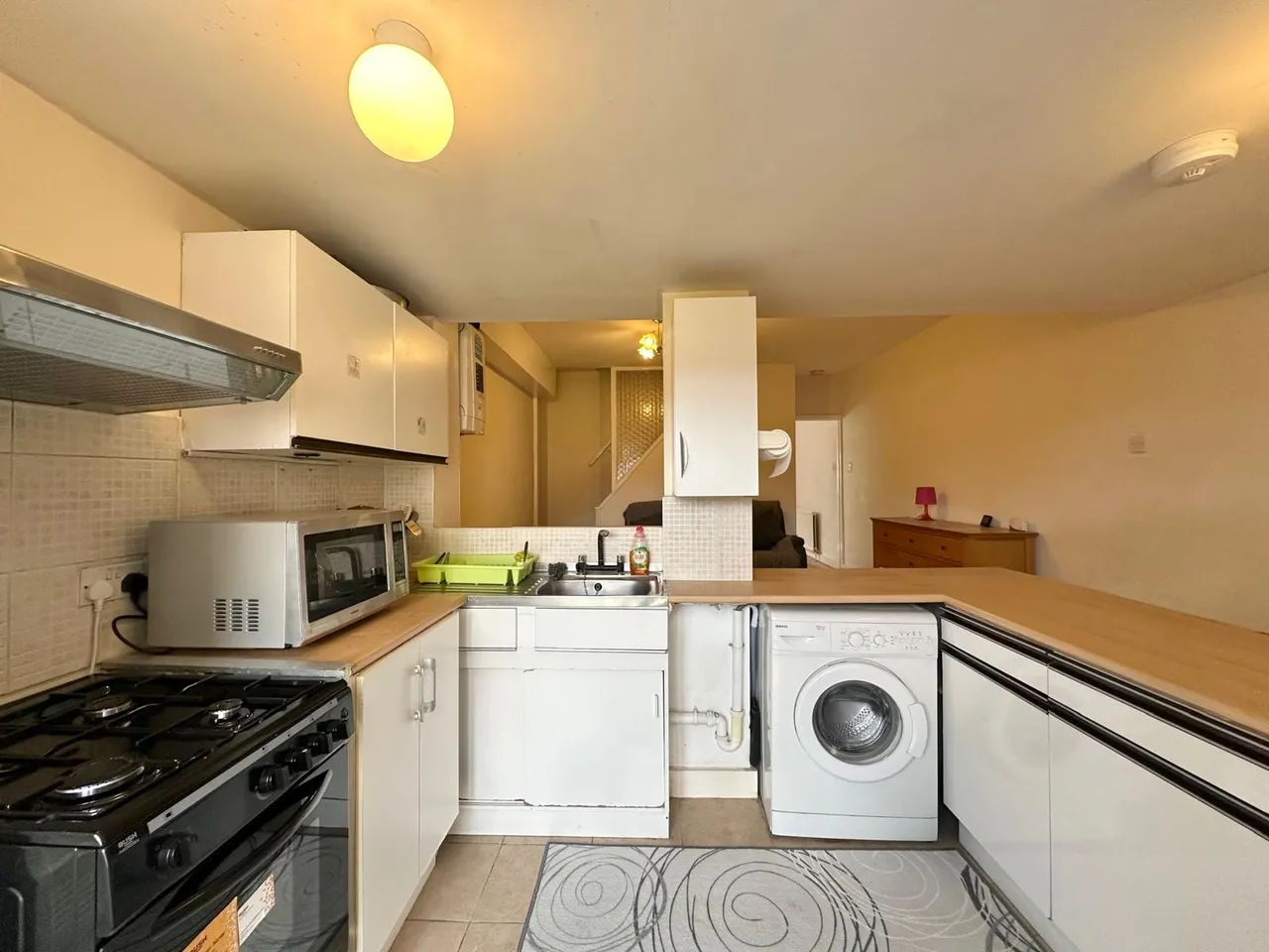 Albert Street, Bletchley, Milton Keynes, Milton Keynes, MK2 2UG, photo 6