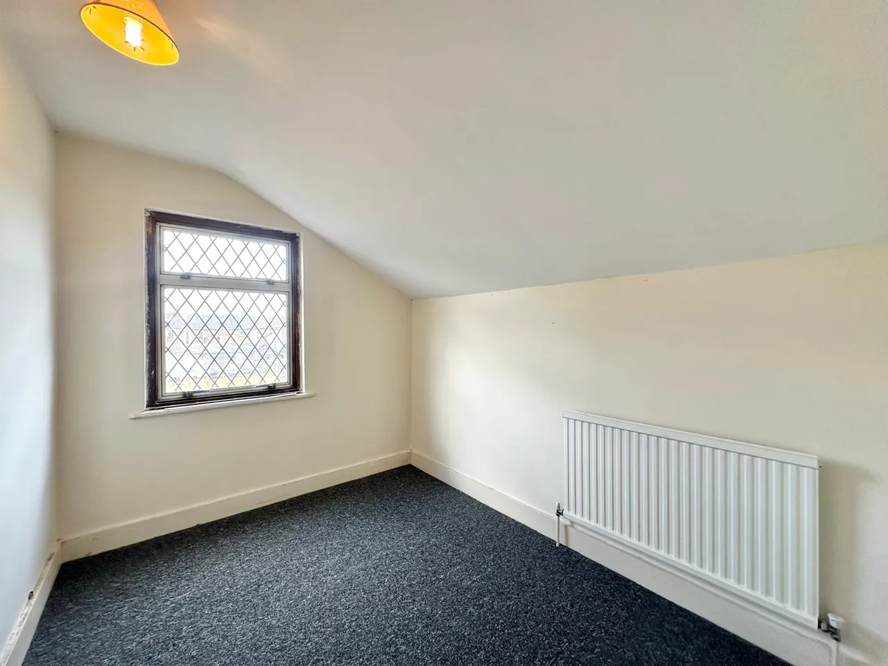 Albert Street, Bletchley, Milton Keynes, Milton Keynes, MK2 2UG, photo 12