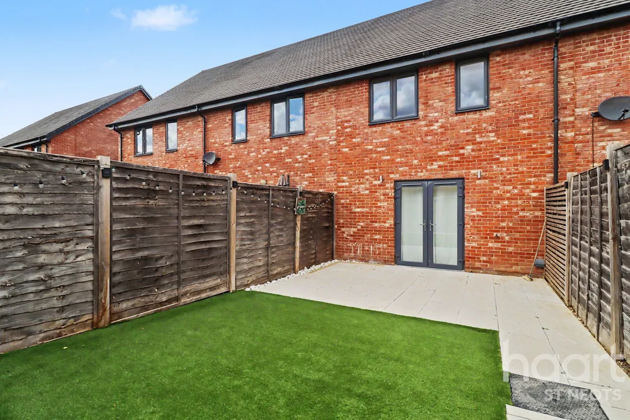 Heathcote Crescent, Huntingdon, PE28, photo 6
