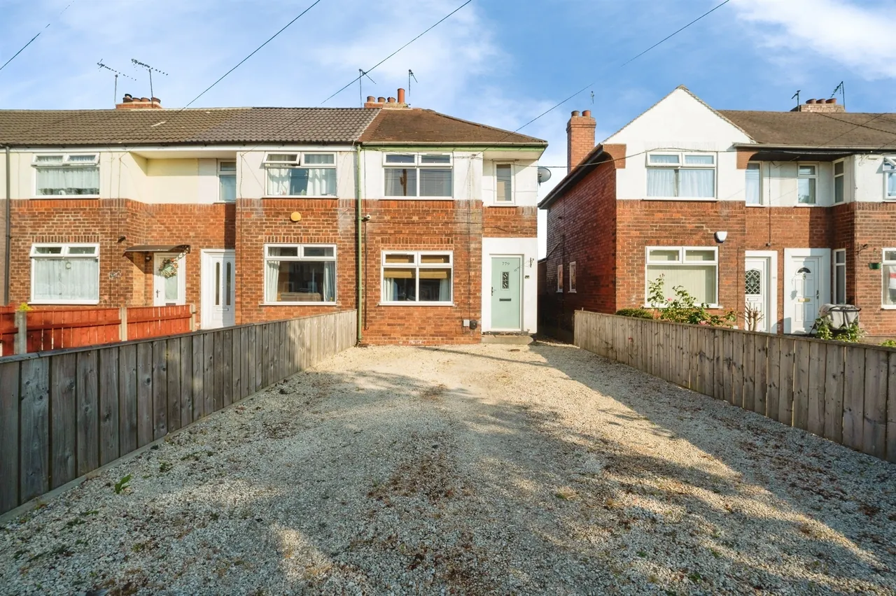 2 bed house for sale — Hotham Road South, Hull