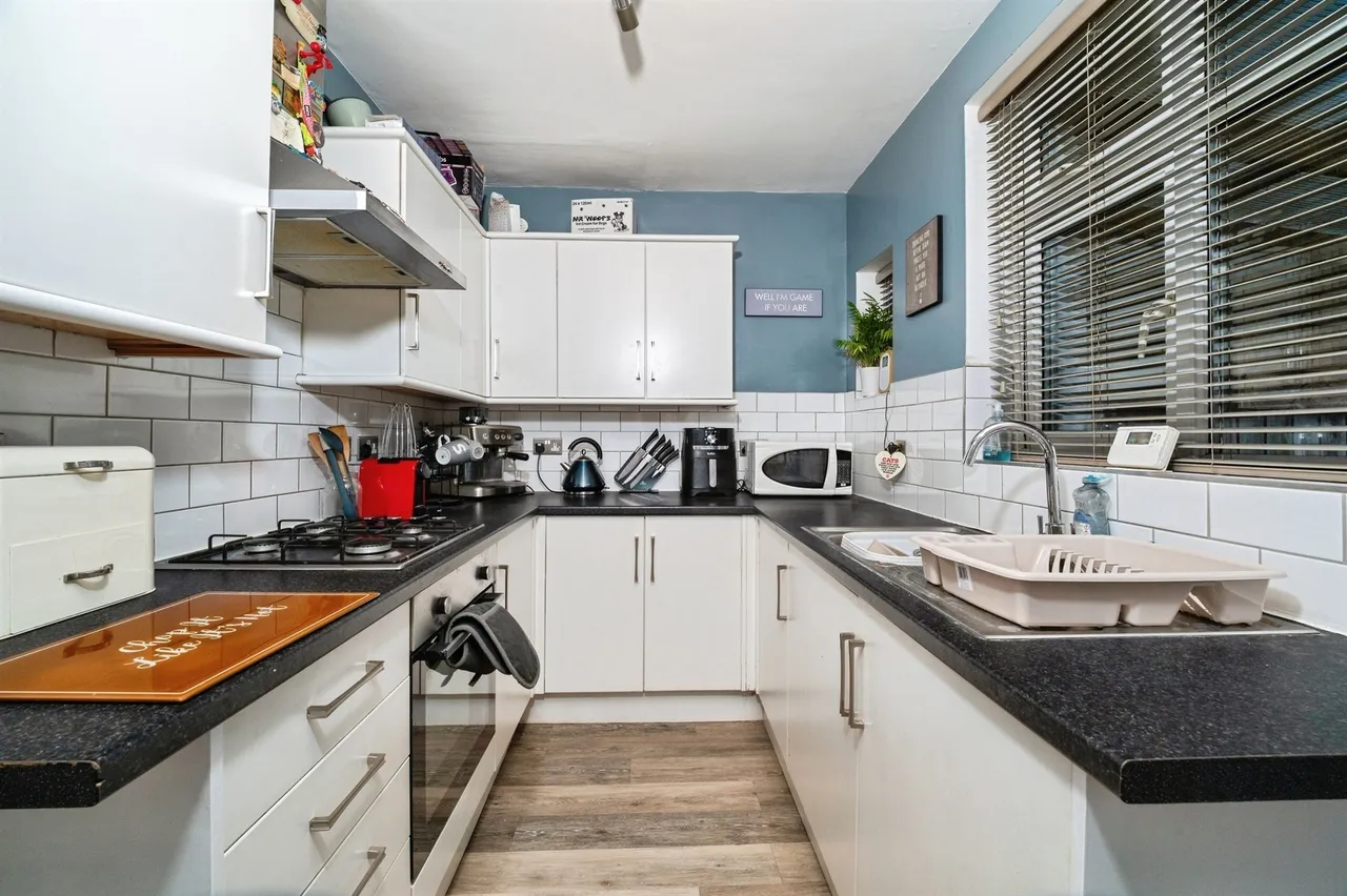 Hotham Road South, Hull, photo 6