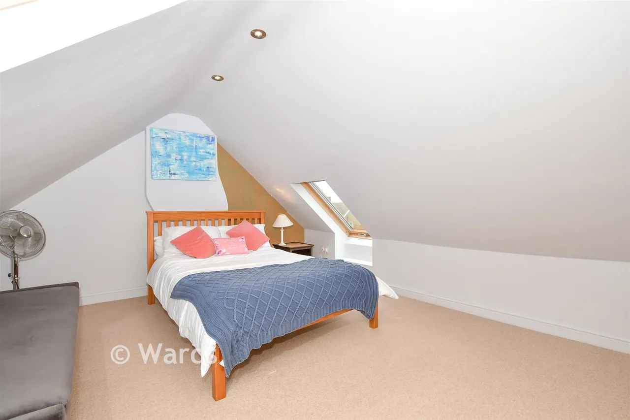 Laburnum Drive, Larkfield, ME20, photo 9