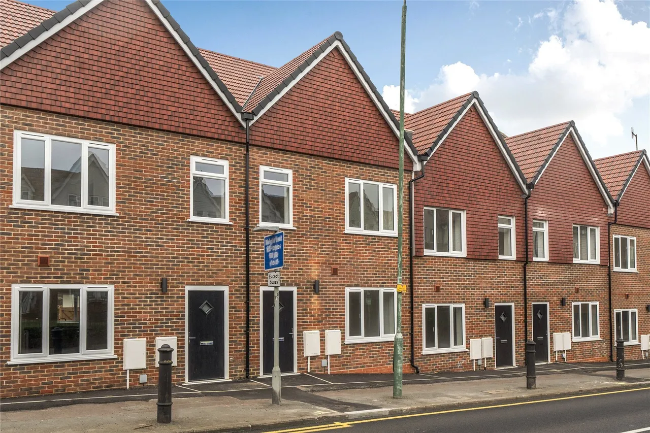 3 bed house for sale — Foots Cray High Street, Sidcup, DA14