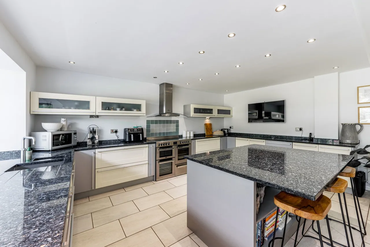 Moor Hall Drive, Sutton Coldfield, B75 6LP, photo 7