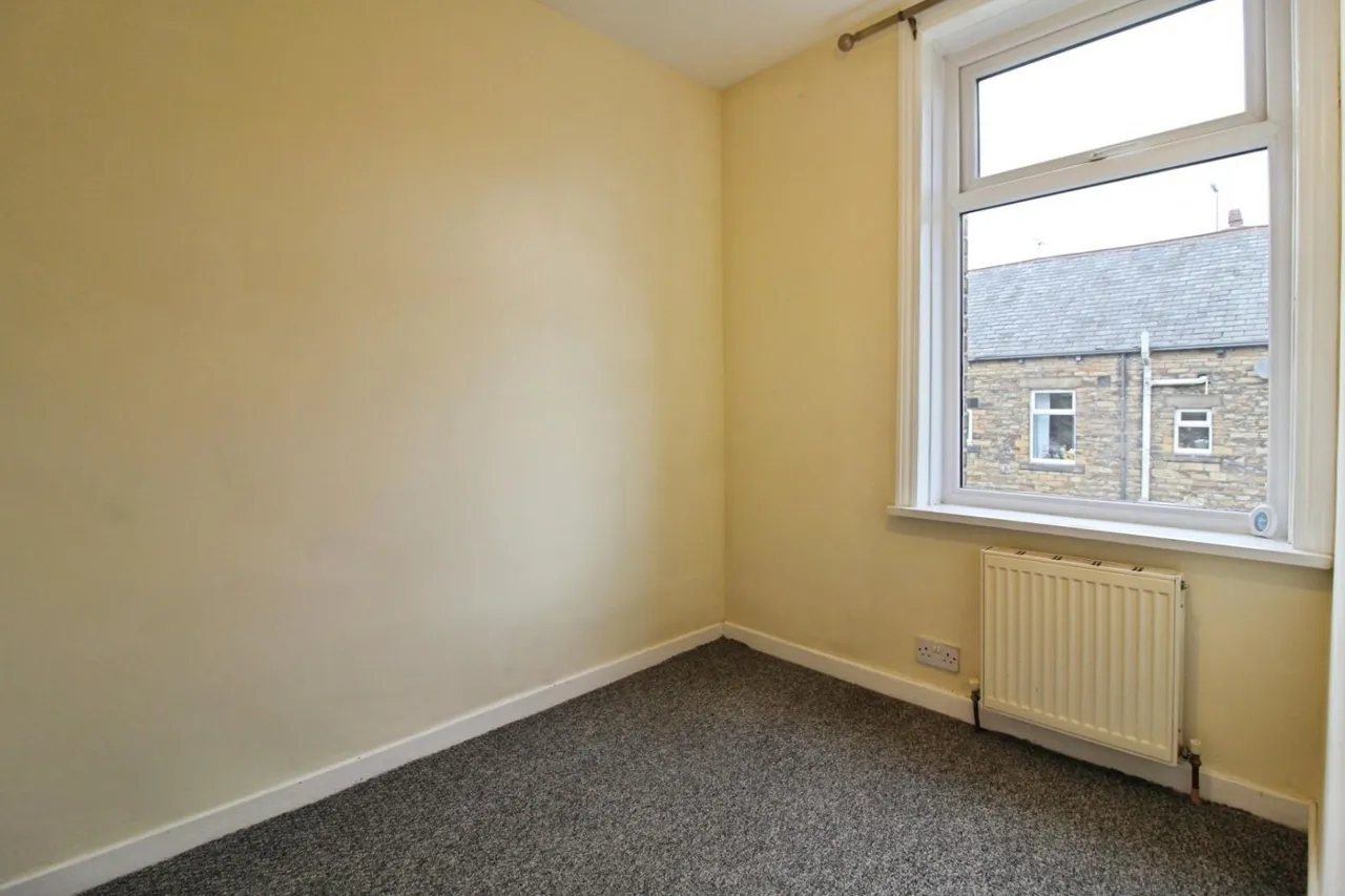 Oakroyd Terrace, Stanningley, Pudsey, LS28, photo 9