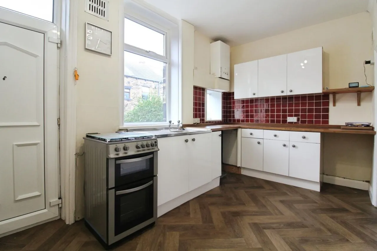 Oakroyd Terrace, Stanningley, Pudsey, LS28, photo 4