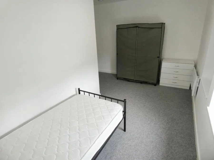 Patchwork Row, Shirebrook, NG20, photo 6