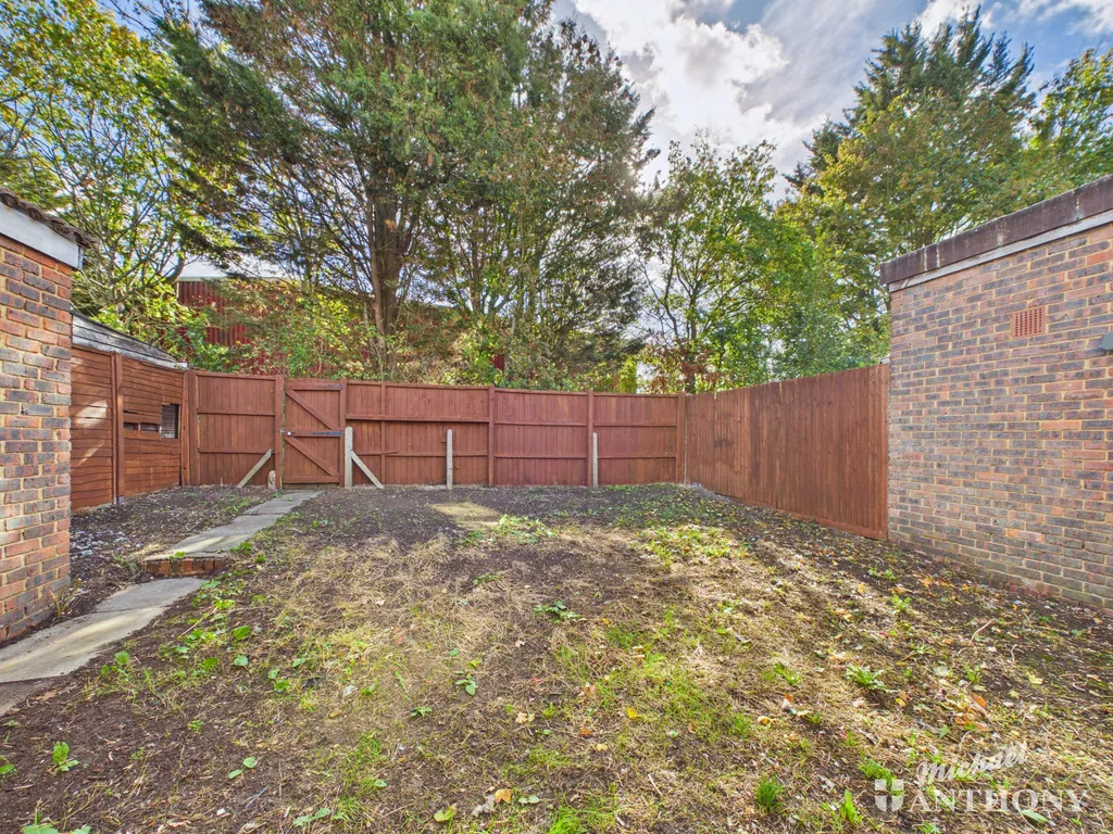 Meadow Way, Leighton Buzzard, LU7, photo 4