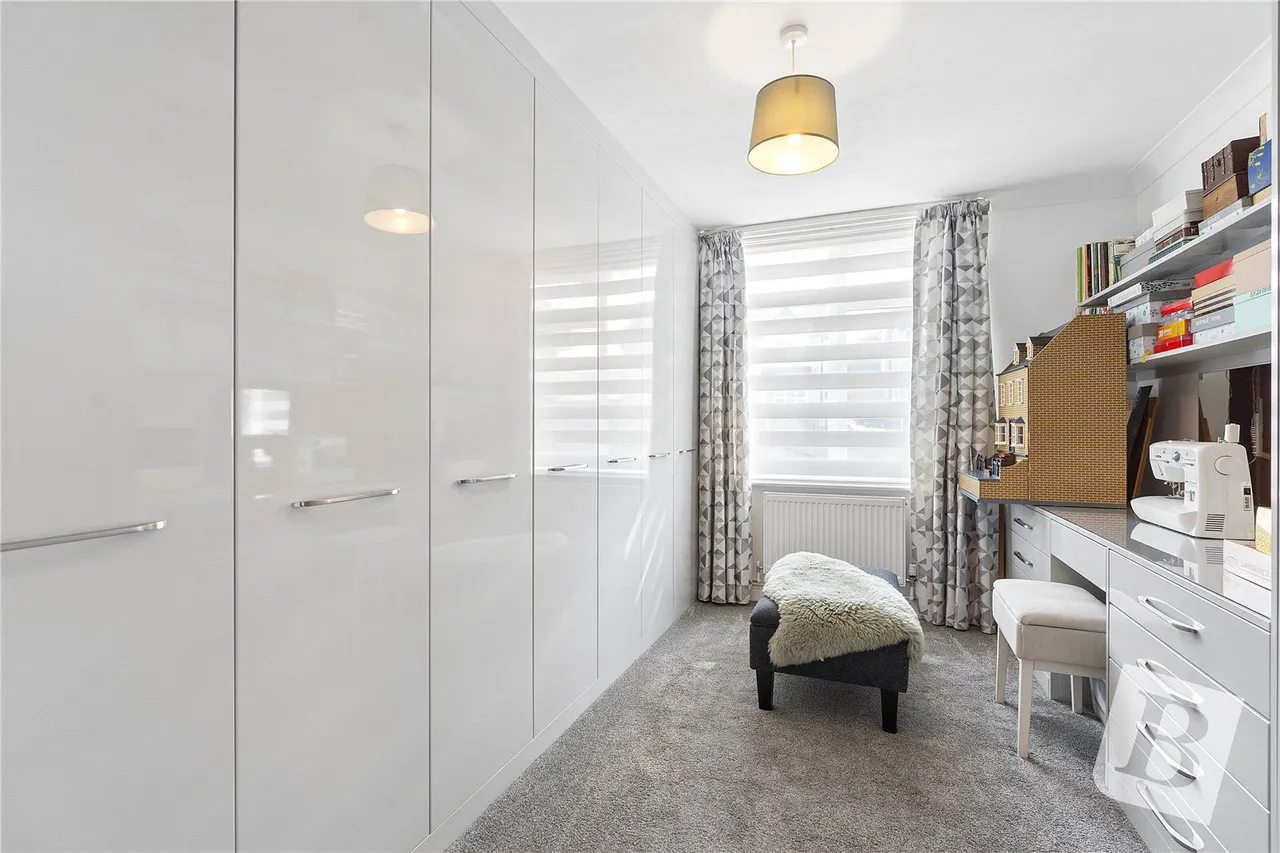 Portland Avenue, Gravesend, DA12, photo 10
