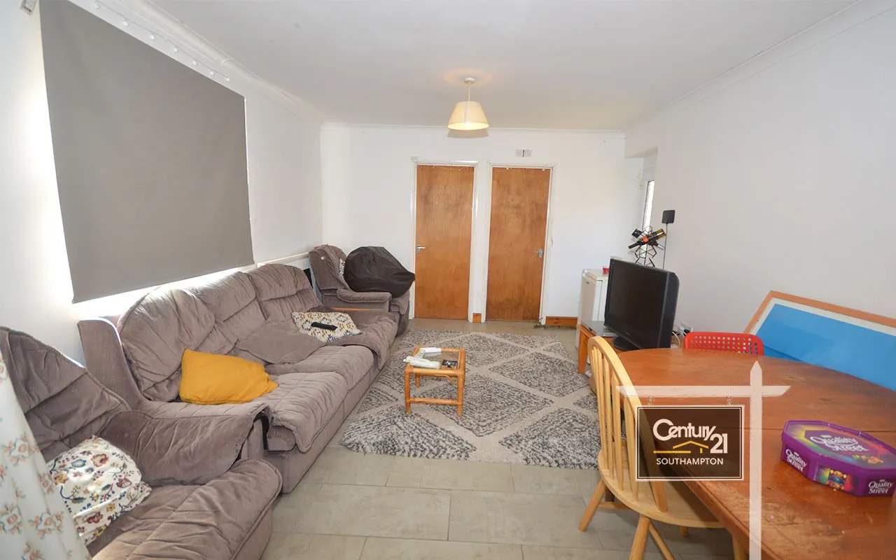 Mayfield Road, Southampton, SO17, photo 2
