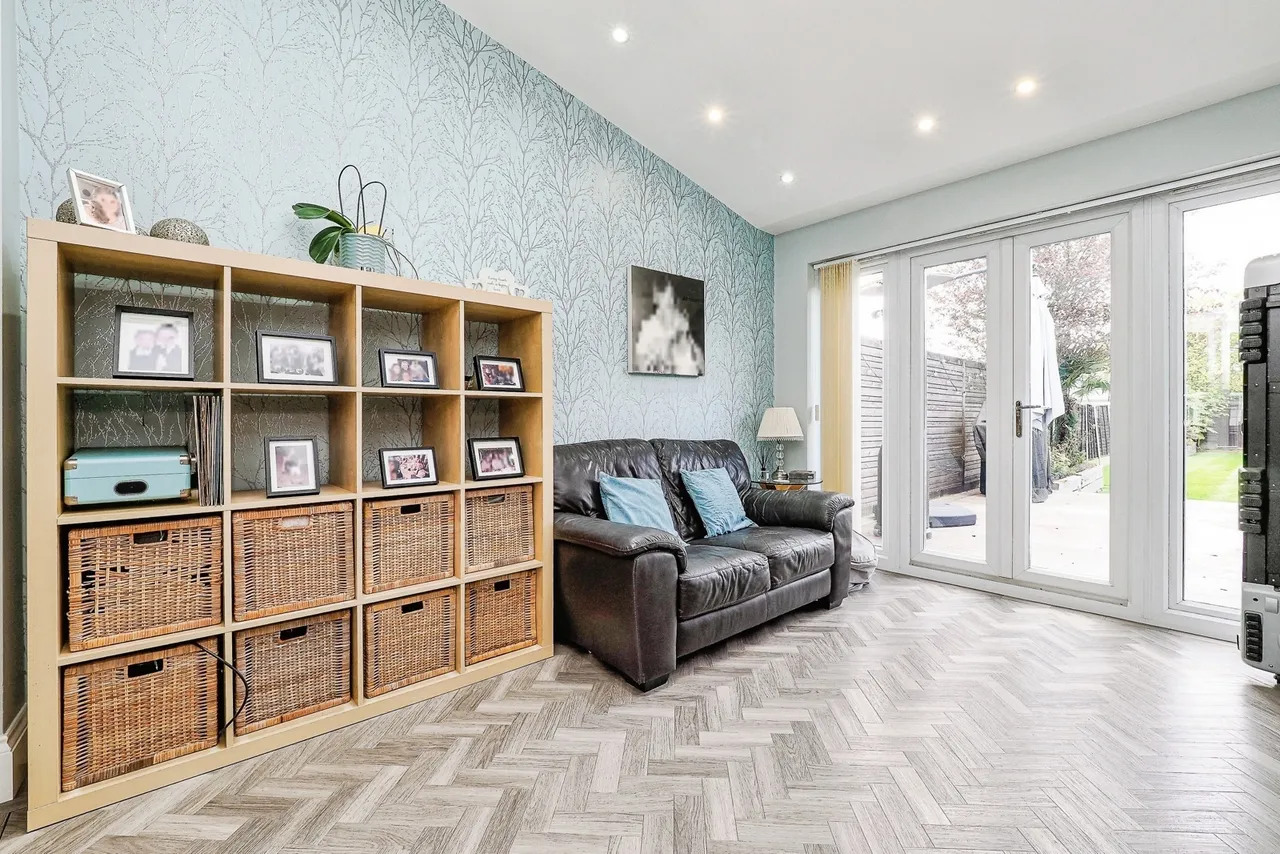 Dee Way, Romford, RM1, photo 14