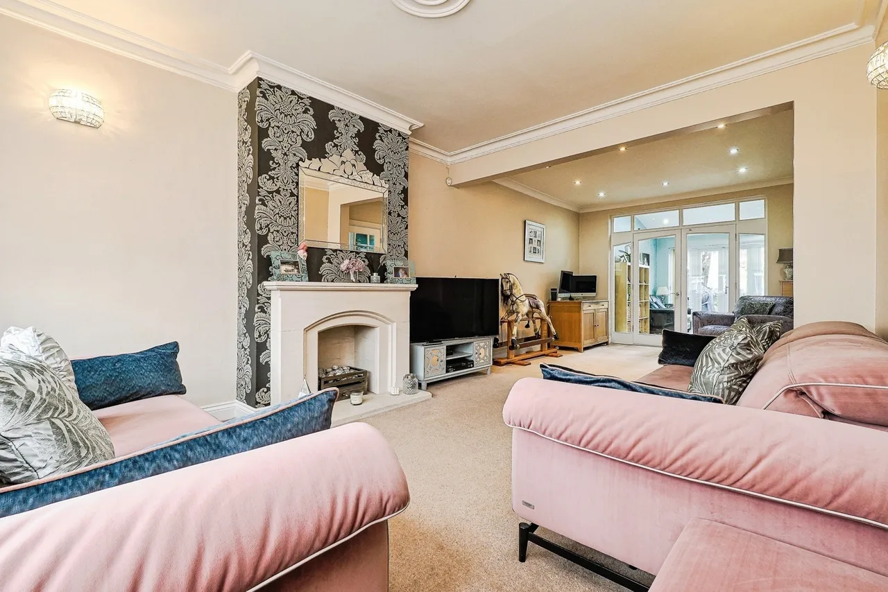 Dee Way, Romford, RM1, photo 12