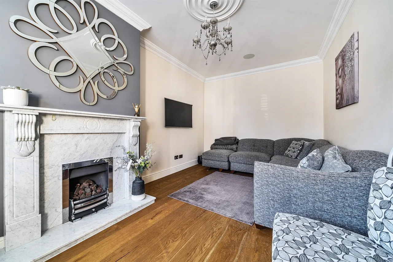 Bellevue Road, London, N11, photo 3