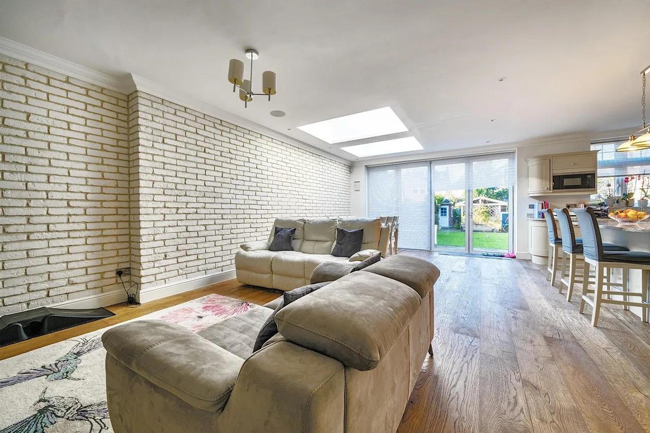 Bellevue Road, London, N11, photo 9