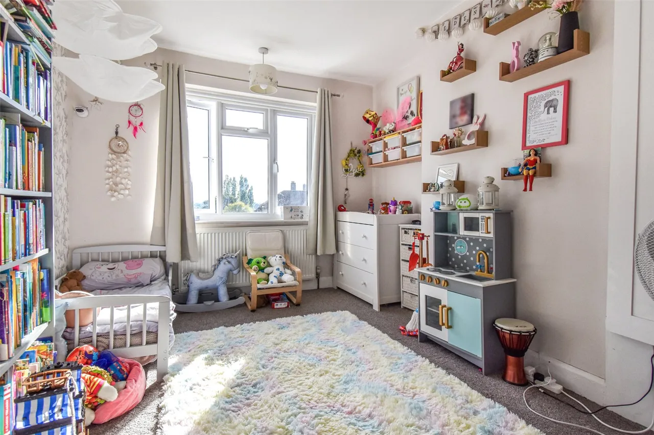 Brighton Road, Aldershot, Hampshire, GU12 4HG, photo 10