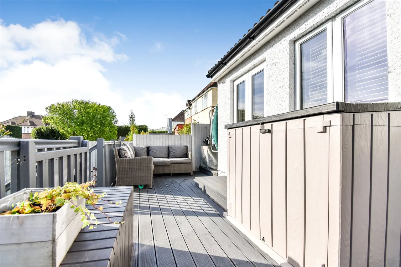 Brighton Road, Aldershot, Hampshire, GU12 4HG, photo 8
