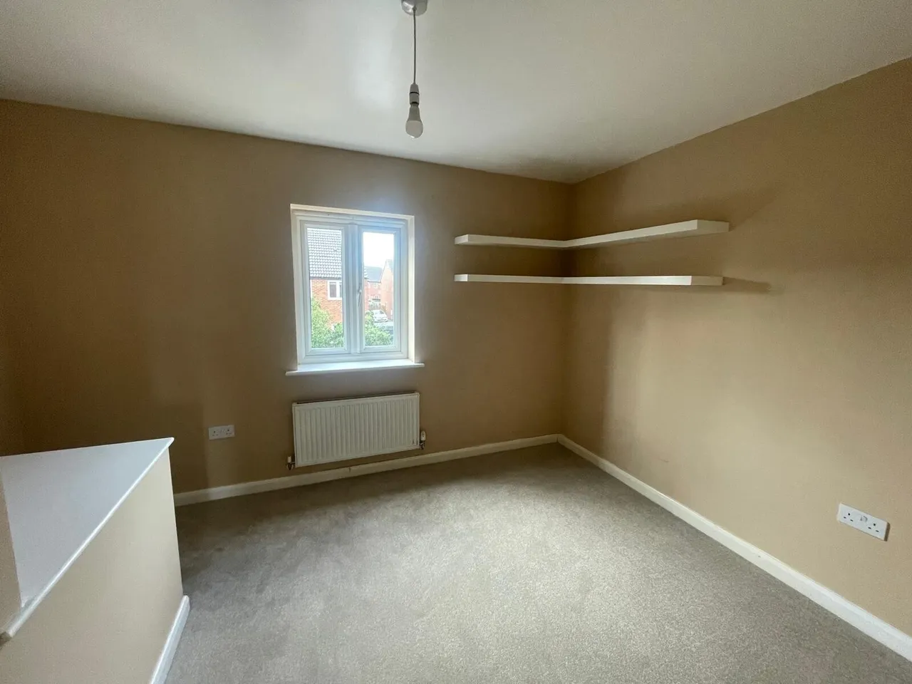 Red Kite Close, Hucknall, NG15, photo 6