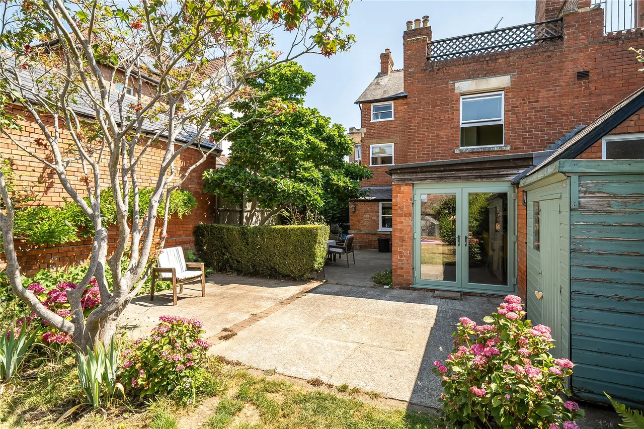 Grove Avenue, Yeovil, Somerset, BA20 2BE, photo 20