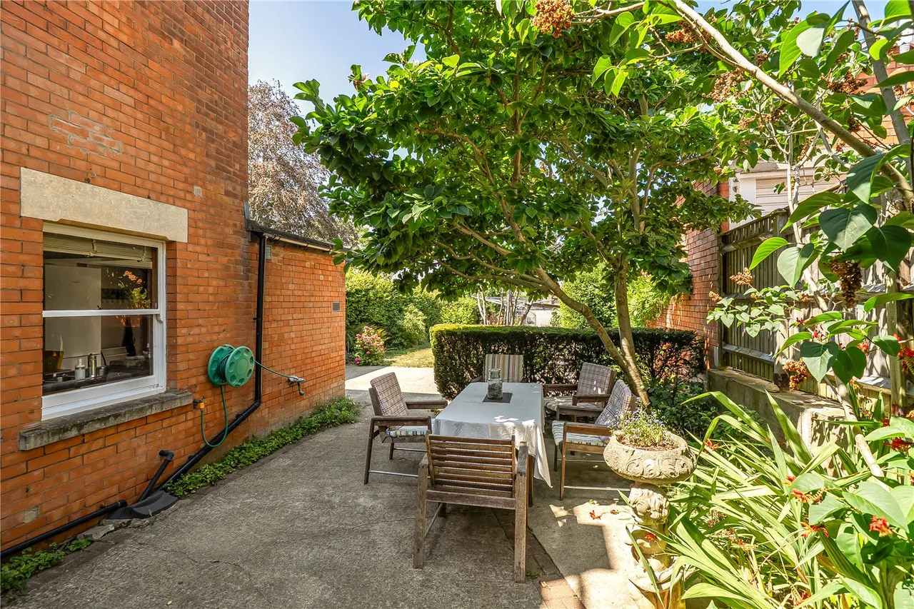 Grove Avenue, Yeovil, Somerset, BA20 2BE, photo 22