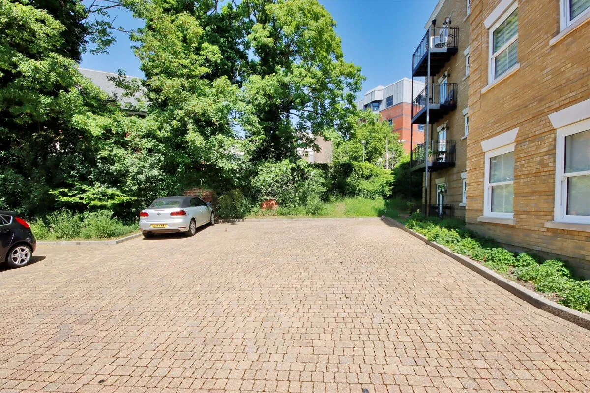 Sovereign Place, Tunbridge Wells, TN4, photo 11