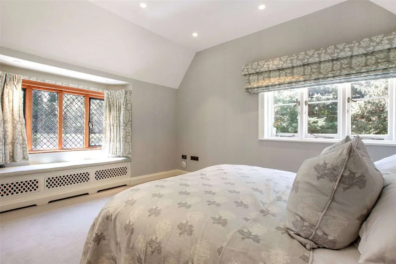 Vicarage Road, Yalding, ME18, photo 19